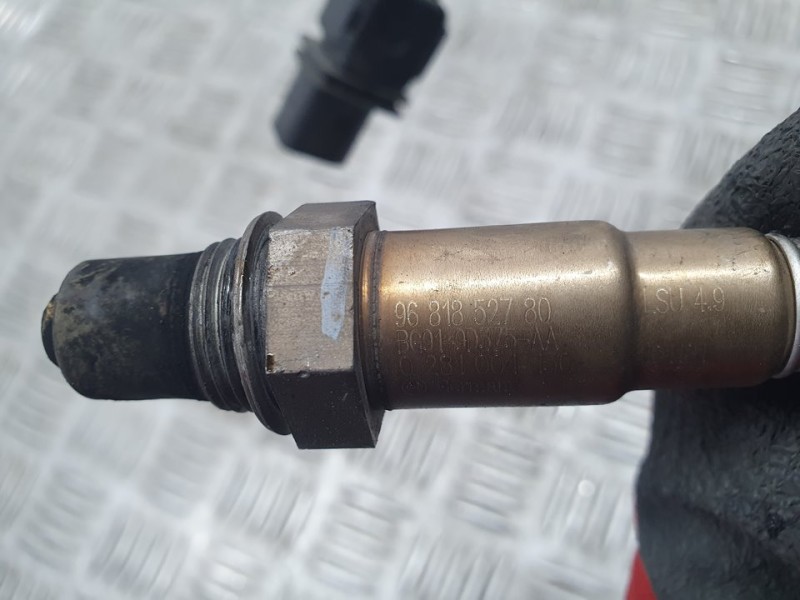 Recambio de sonda lambda para peugeot 3008 premium referencia OEM IAM 9681852780 0281004130 BOSCH