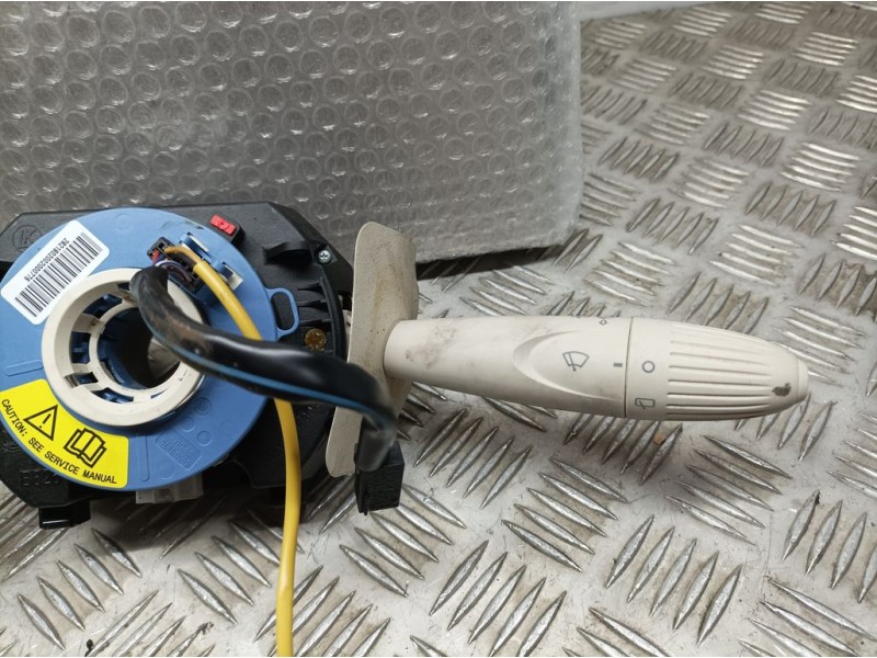 Recambio de mando luces y limpia para fiat nuova 500 (150) lounge referencia OEM IAM 7356746910  