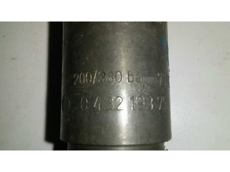 Recambio de inyector para renault laguna (b56) 1.9 dti diesel cat referencia OEM IAM 0432193753  7700875036