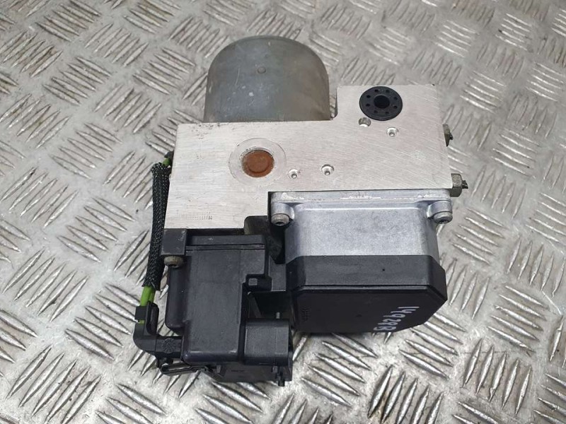 Recambio de abs para opel zafira a elegance referencia OEM IAM 24432510 0265220636 BOSCH