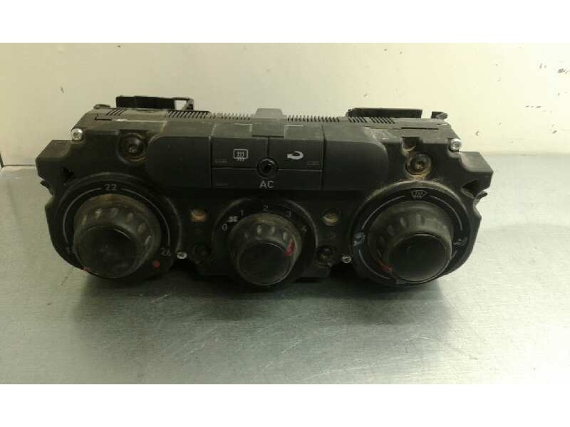 Recambio de mando climatizador para seat altea (5p1) 1.9 tdi referencia OEM IAM 5HB00872240 1000000670806 5P1820045