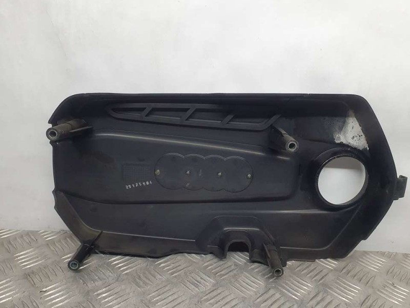Recambio de tapa motor para audi a1 (8x) ambition referencia OEM IAM 03C103925BG  