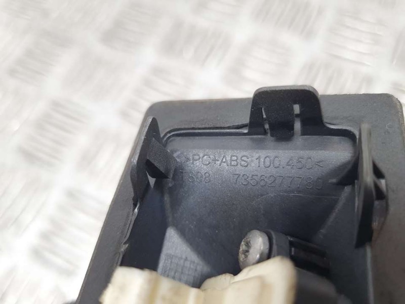 Recambio de camara vision trasera para fiat tipo ii (356) sedan easy referencia OEM IAM 7356277780  