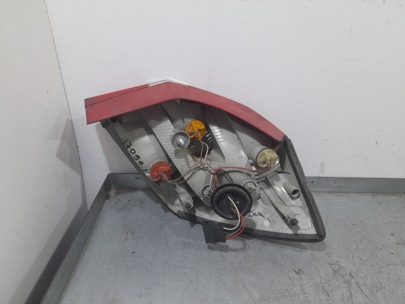 Recambio de piloto trasero izquierdo para skoda fabia ii (542) 1.4 tdi referencia OEM IAM 5J6945095  