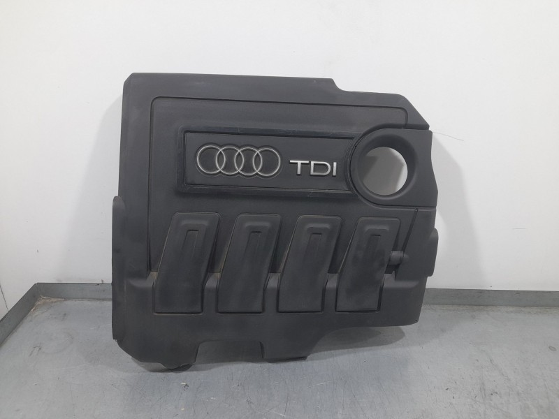 Recambio de tapa motor para audi a3 (8p) attration referencia OEM IAM 03L103925  