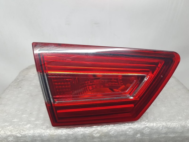 Recambio de piloto trasero izquierdo para renault clio iv business referencia OEM IAM SIN REF  INTERIOR