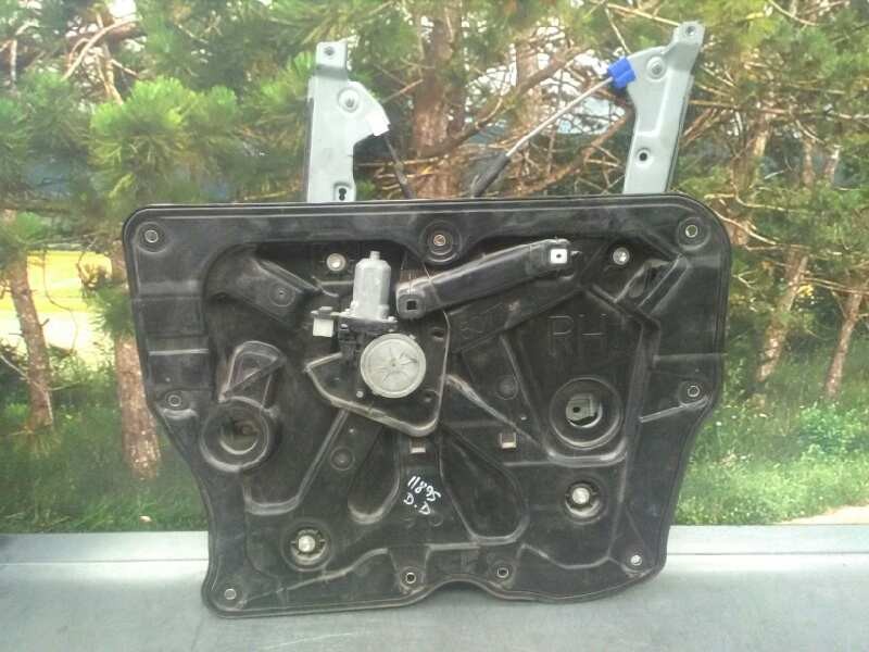Recambio de elevalunas delantero derecho para nissan x-trail (t31) se referencia OEM IAM  6 PINS ELECTRICO