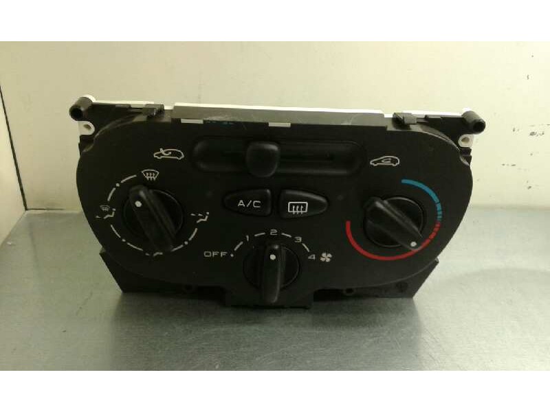 Recambio de mando calefaccion / aire acondicionado para peugeot 206 berlina 1.4 hdi referencia OEM IAM 99210 99210 BEHR