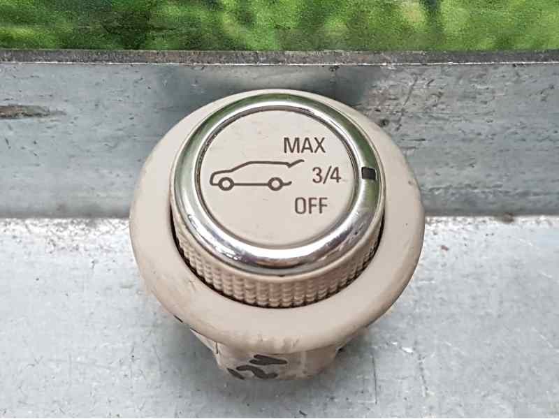 Recambio de interruptor para opel insignia sports tourer excellence referencia OEM IAM   INTERRUPTOR APERTURA PORTON