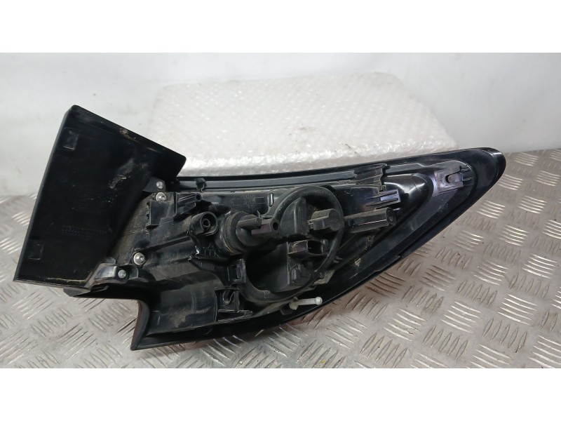 Recambio de piloto trasero izquierdo exterior para opel astra k (b16) 1.4 turbo (68) referencia OEM IAM 39099016  