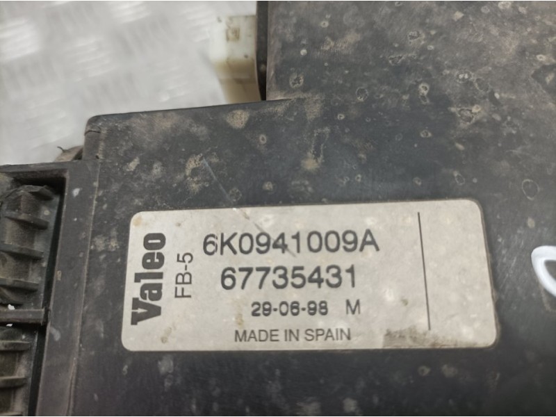 Recambio de faro izquierdo para seat cordoba berlina (6k2) dream (1997) referencia OEM IAM 6K0941009A 67735431 VALEO