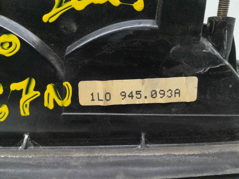 Recambio de piloto trasero izquierdo para seat toledo (1l) base referencia OEM IAM 1L0945093A  INTERIOR