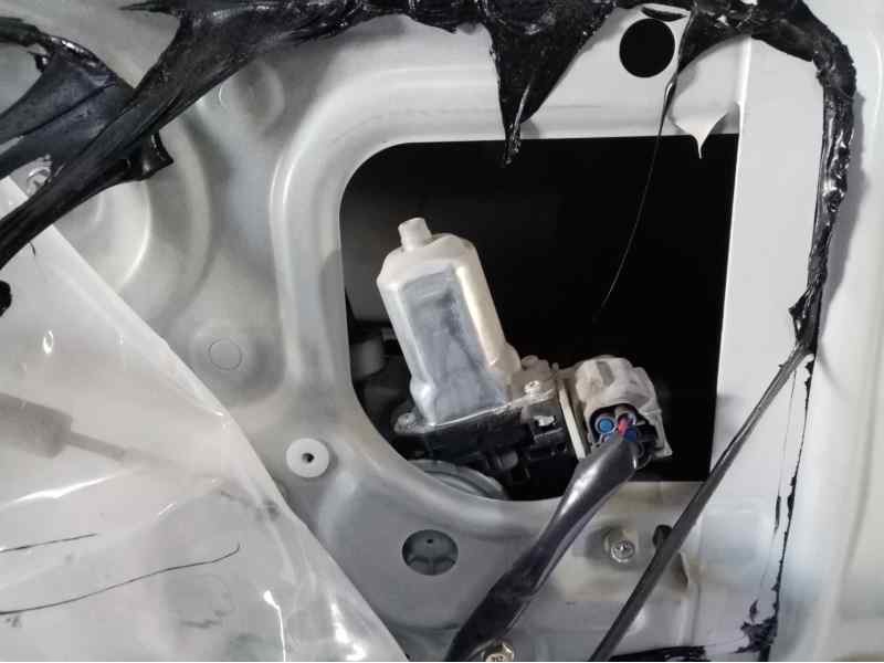 Recambio de elevalunas trasero izquierdo para nissan x-trail (t31) se referencia OEM IAM 82721JG00A 2 CABLES ELECTRICO