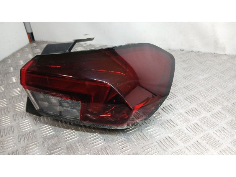 Recambio de piloto trasero derecho exterior para opel corsa f (p2jo) 1.2 (68) referencia OEM IAM 9829317280 VALEO 90194153