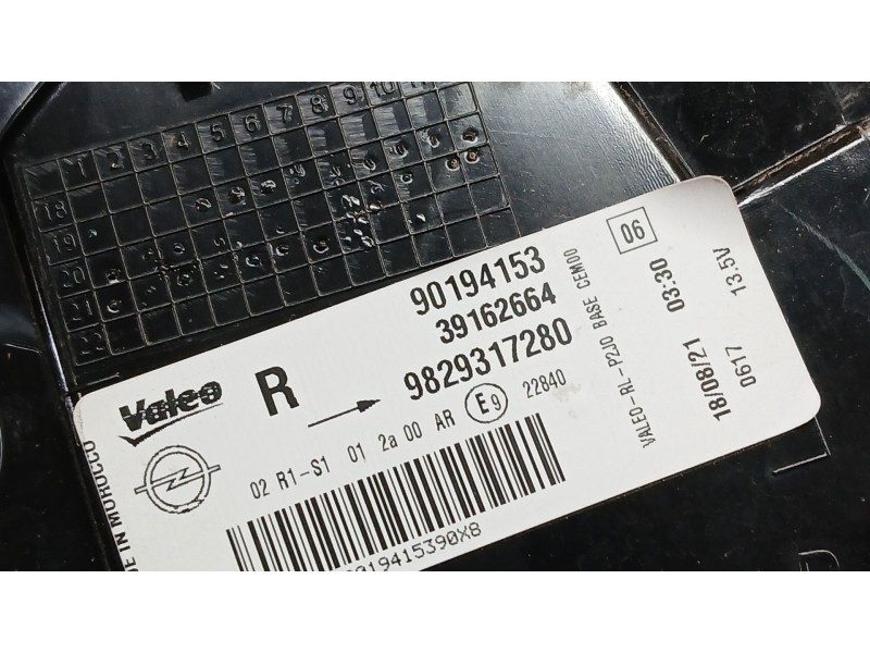 Recambio de piloto trasero derecho exterior para opel corsa f (p2jo) 1.2 (68) referencia OEM IAM 9829317280 VALEO 90194153