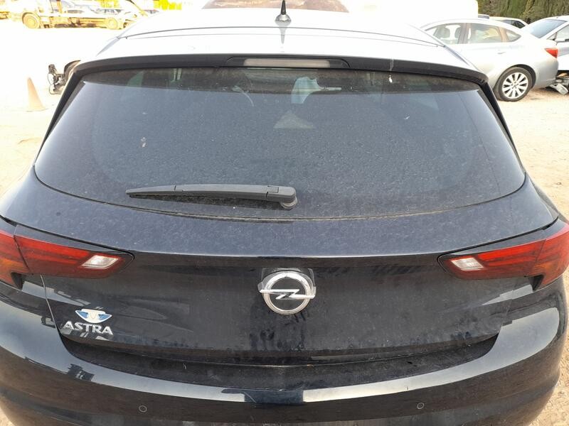 Recambio de porton trasero para opel astra k (b16) 1.4 turbo (68) referencia OEM IAM 39047564  