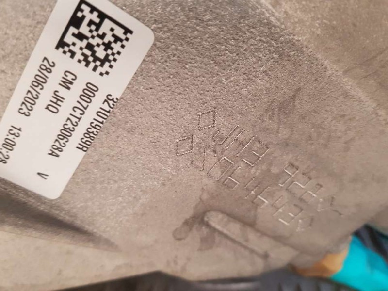 Recambio de caja cambios para dacia sandero 1.0 tce 90 referencia OEM IAM JH3928 S064643 5VELOCIDADES