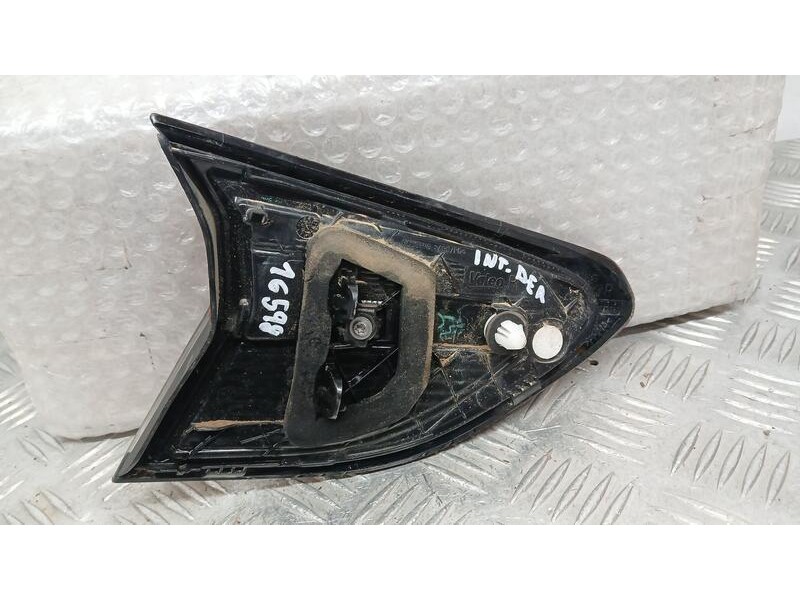 Recambio de piloto trasero derecho interior para opel corsa f (p2jo) 1.2 (68) referencia OEM IAM 9830096180  