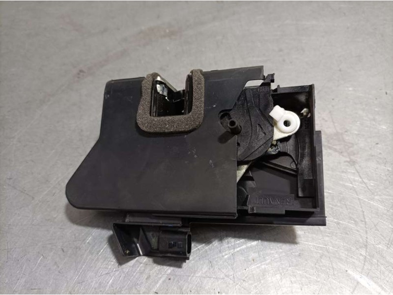 Recambio de cerradura puerta trasera derecha para dacia sandero 1.0 tce 90 referencia OEM IAM 0893A27  