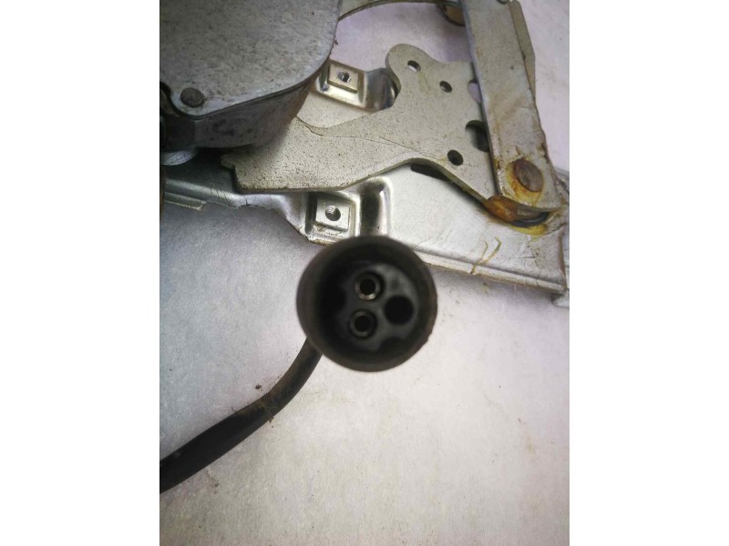 Recambio de elevalunas trasero derecho para land rover discovery (salljg/lj) tdi (5-ptas.) referencia OEM IAM 187936000  2 PINS