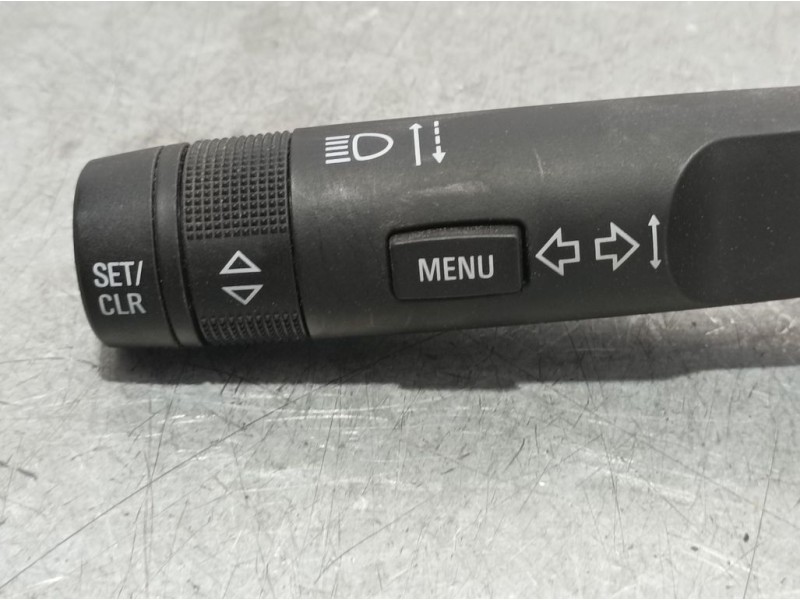 Recambio de mando intermitentes para opel mokka selective referencia OEM IAM 23423701  