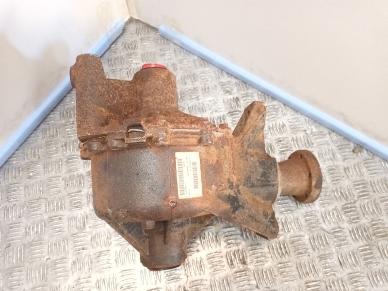 Recambio de diferencial trasero para land rover range rover (lm) v8 td vogue referencia OEM IAM TVK500212 70130682282 3.54