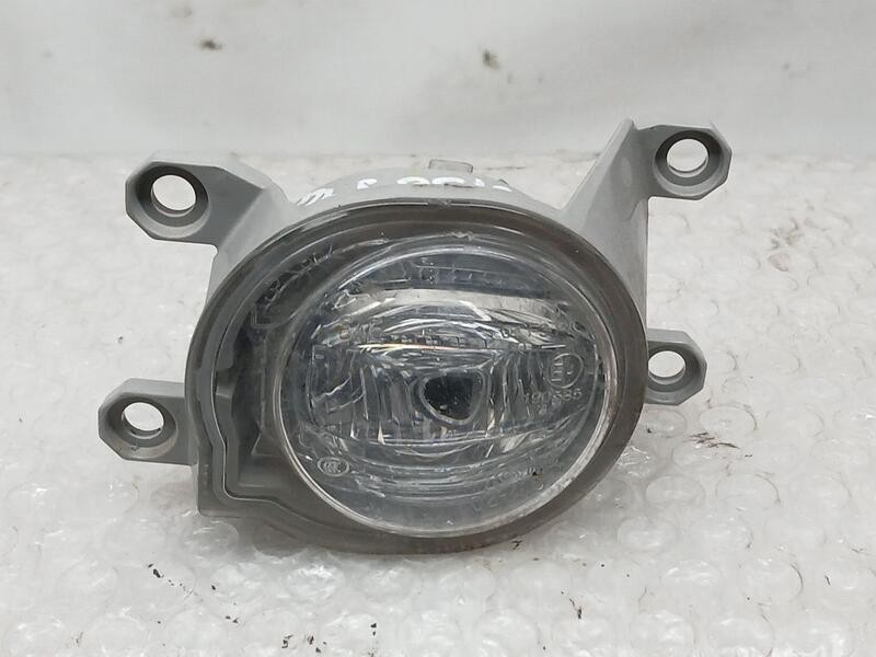 Recambio de faro antiniebla izquierdo para toyota corolla (e21) hybrid active referencia OEM IAM 8122002190  
