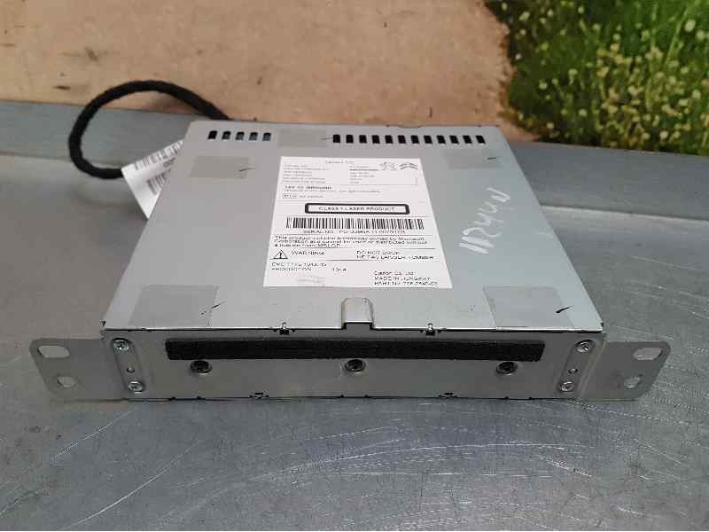 Recambio de sistema navegacion gps para peugeot 308 active referencia OEM IAM 9810475880 503551223807 C/RADIO