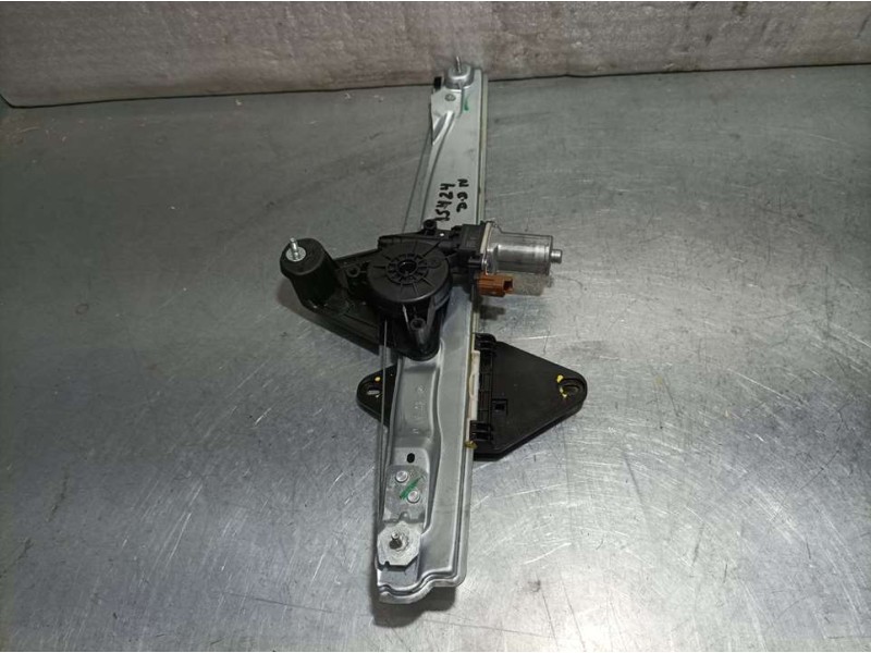 Recambio de elevalunas delantero derecho para dacia sandero 1.0 tce 90 referencia OEM IAM 403270G23061  ELECTRICO 2 PINS