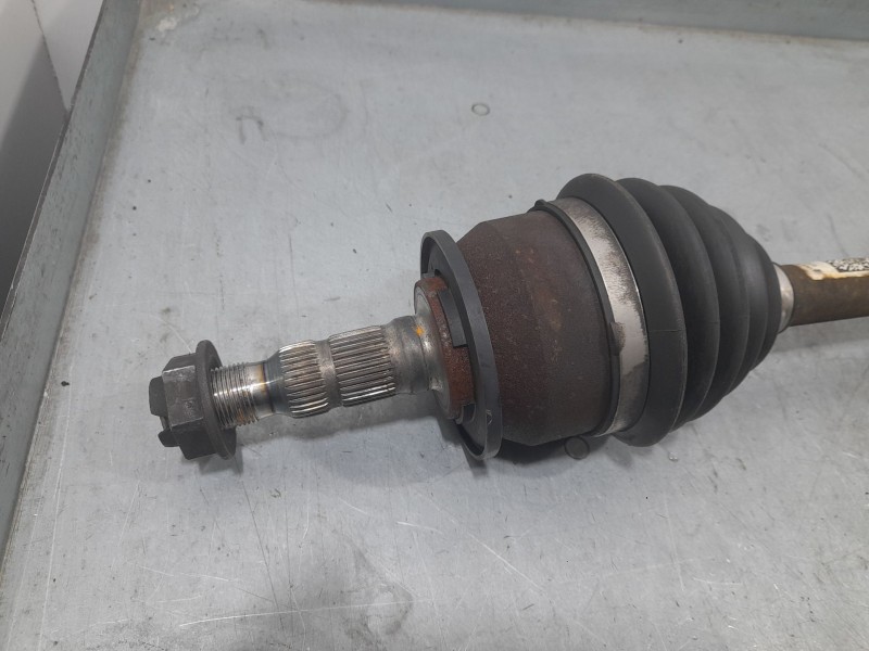 Recambio de transmision delantera izquierda para opel astra k (b16) 1.4 turbo (68) referencia OEM IAM 13367061  