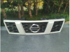 Recambio de rejilla delantera para nissan x-trail (t31) se referencia OEM IAM 62310JG40A  ROZADA