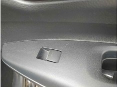 Recambio de mando elevalunas trasero derecho para toyota corolla (e21) hybrid active referencia OEM IAM 8481002240  