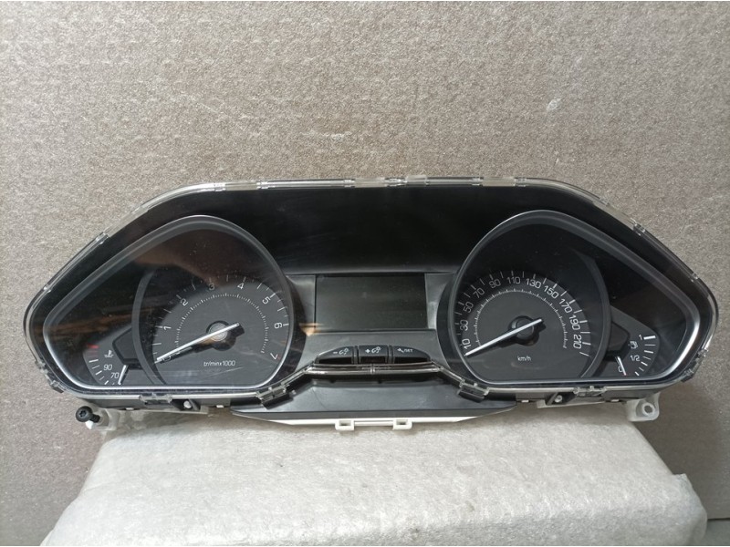 Recambio de cuadro instrumentos para peugeot 2008 (--.2013) signature referencia OEM IAM 9825986180  