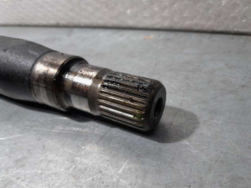 Recambio de transmision delantera derecha para opel astra j lim. 4türig business referencia OEM IAM 13335143 10239822 