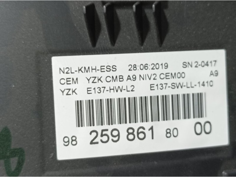 Recambio de cuadro instrumentos para peugeot 2008 (--.2013) signature referencia OEM IAM 9825986180  