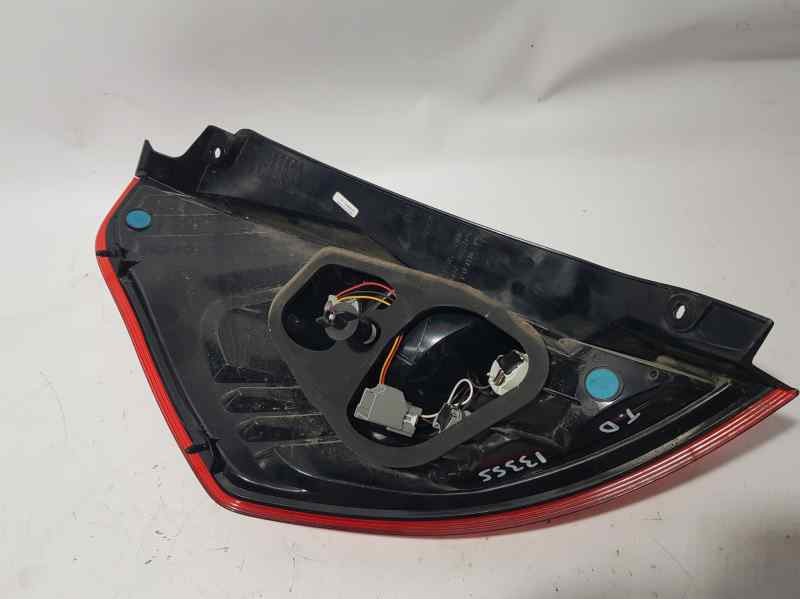 Recambio de piloto trasero derecho para ford fiesta (ccn) trend referencia OEM IAM C1BB13404A  