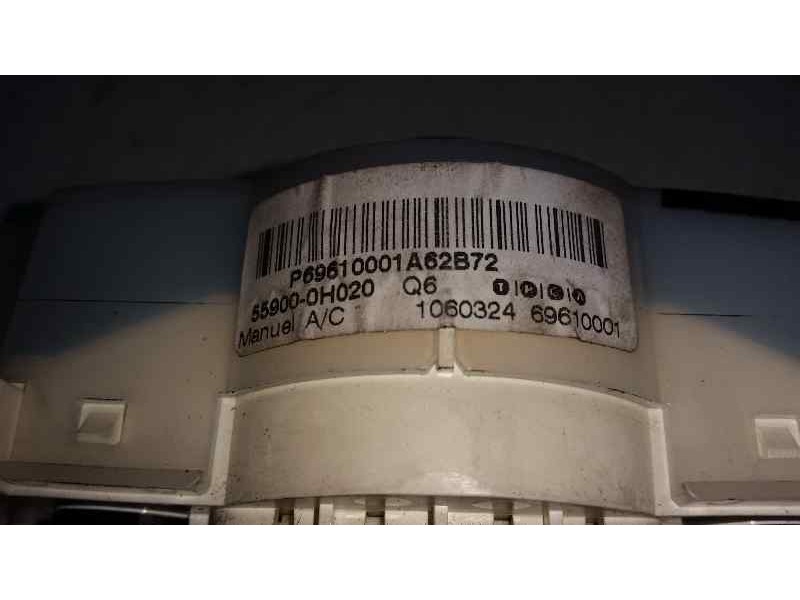 Recambio de mando calefaccion / aire acondicionado para peugeot 107 trendy referencia OEM IAM 69610001 559000H020 