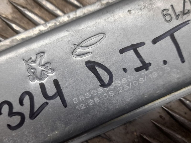 Recambio de elevalunas delantero izquierdo para peugeot 2008 (--.2013) signature referencia OEM IAM 9830590880  ELECTRICO 6 PINE