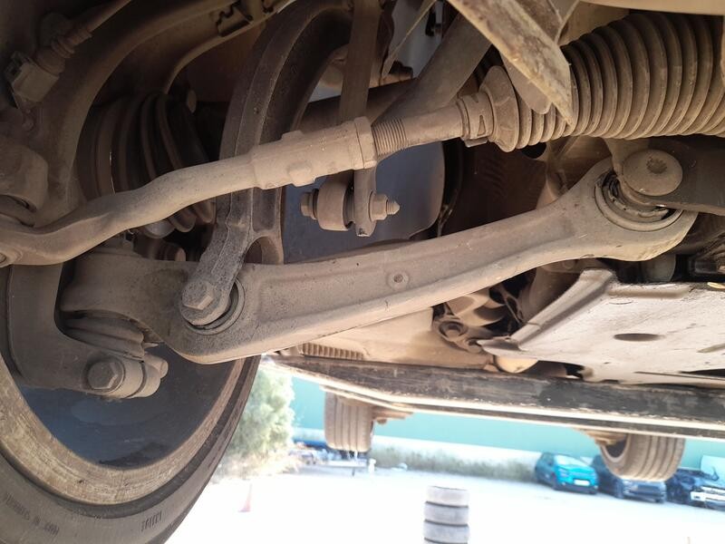 Recambio de brazo suspension inferior delantero derecho para audi a5 (8t3) 3.0 tdi quattro referencia OEM IAM 8K0407152D ANTERIO