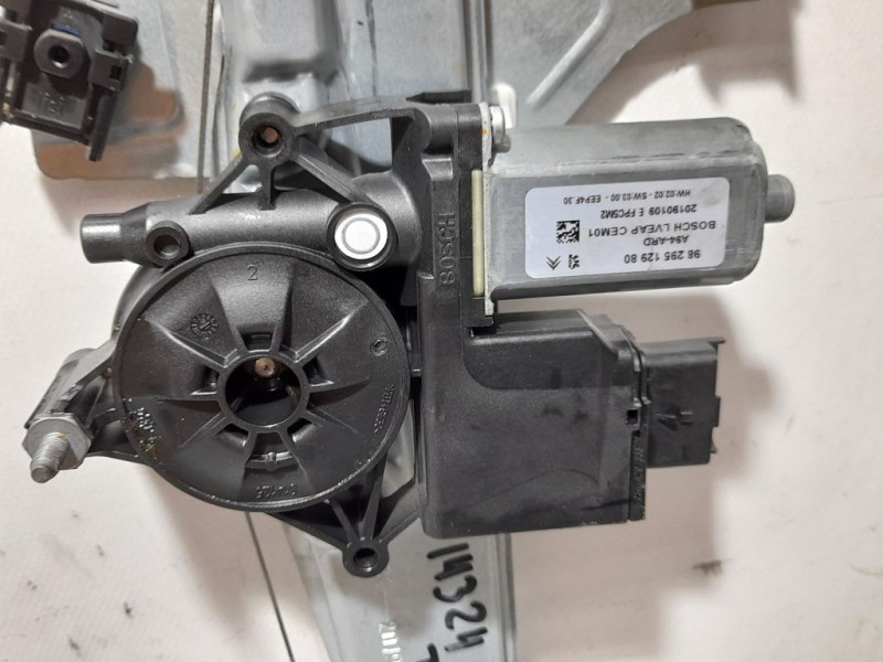 Recambio de elevalunas trasero derecho para peugeot 2008 (--.2013) signature referencia OEM IAM 9829512980  ELECTRICO 6 PINES