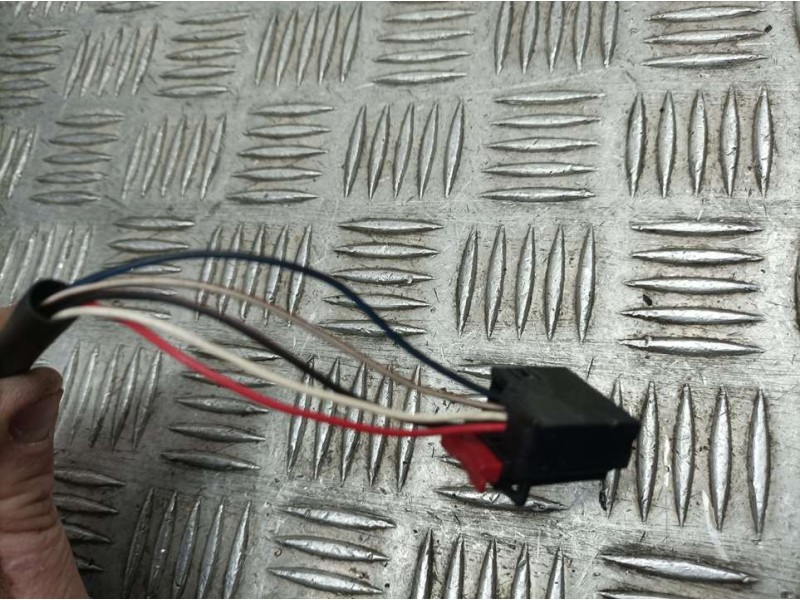 Recambio de retrovisor derecho para audi a6 berlina (4f2) 2.0 tdi referencia OEM IAM 4F1858532J  ELECTRICO 5 CABLES