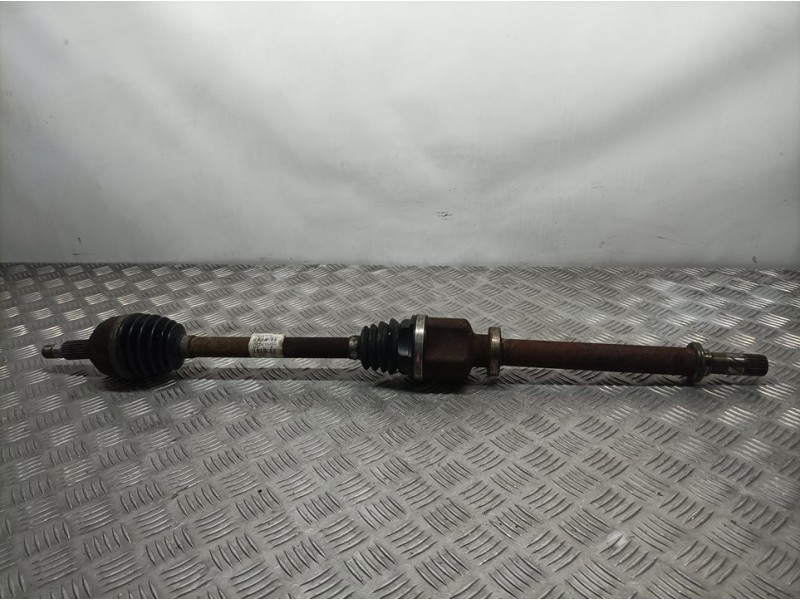 Recambio de transmision delantera derecha para renault scenic ii authentique referencia OEM IAM 8200626040  