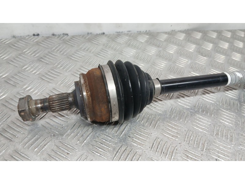 Recambio de transmision delantera izquierda para opel corsa f (p2jo) 1.2 (68) referencia OEM IAM 9825391080  