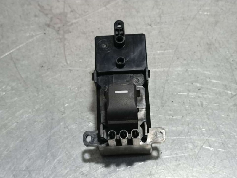 Recambio de mando elevalunas trasero derecho para honda civic lim.4 (fc) 1.5 comfort referencia OEM IAM M64613  