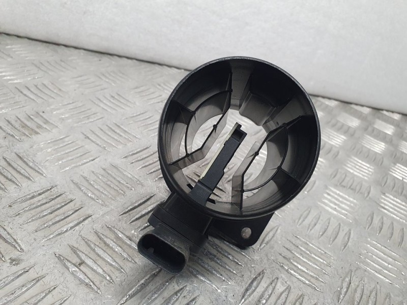 Recambio de caudalimetro para audi a3 sportback (8va) attraction referencia OEM IAM 04L906461B 5WK98102 CONTINENTAL