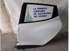 PUERTA TRASERA IZQUIERDA 821012089R 