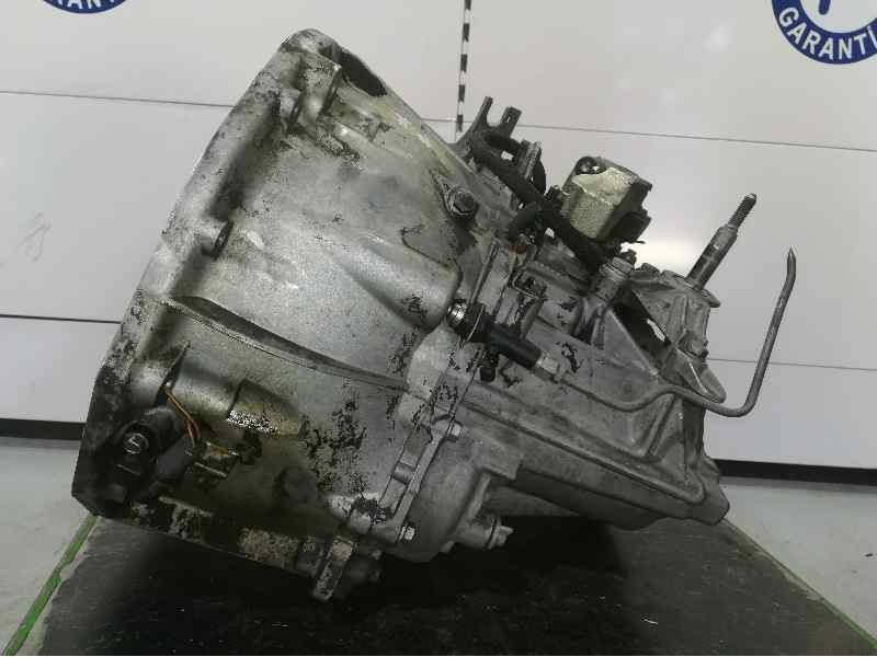 Recambio de caja cambios para renault megane ii berlina 5p dynamique referencia OEM IAM ND0008 A086983 6 VELOCIDADES