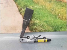 PRETENSOR AIRBAG DERECHO 