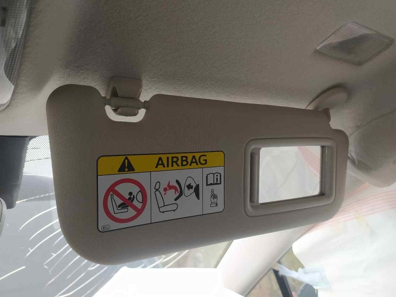 Recambio de parasol derecho para toyota corolla (e21) hybrid active referencia OEM IAM 7431002P60A0  