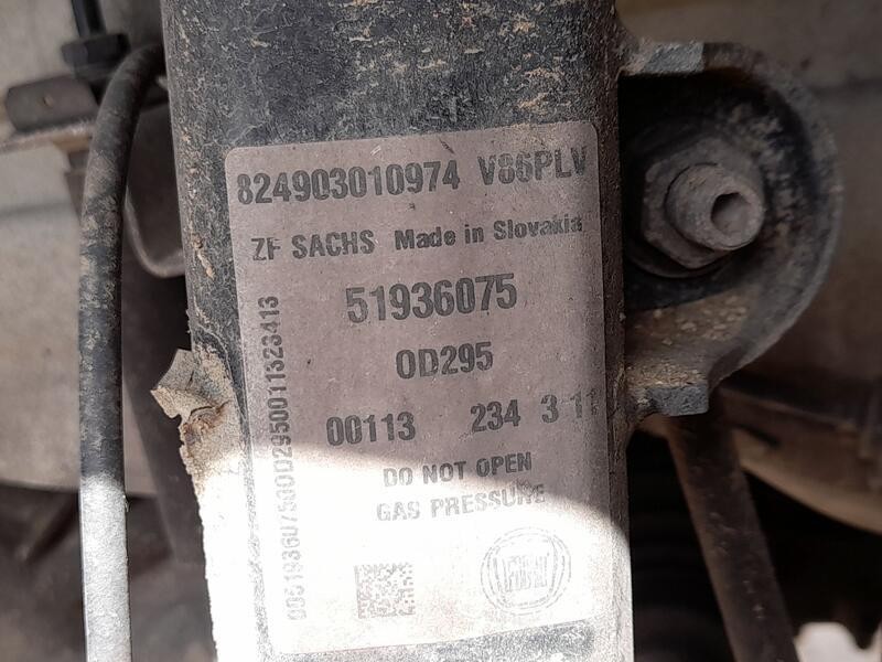 Recambio de amortiguador delantero izquierdo para fiat 500l (351_, 352_) 1.4 (199lyb1b) referencia OEM IAM 51936075  
